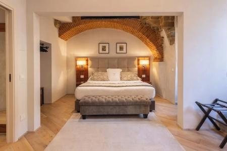 Donati Luxury Tower Suites - 149