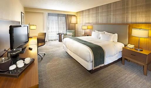 DoubleTree by Hilton - The Yarrow - 51