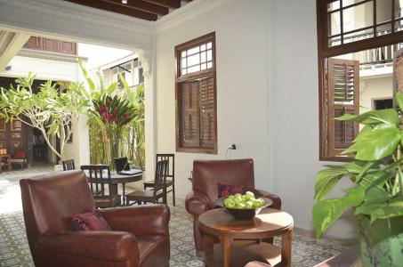 Noordin Mews - 1