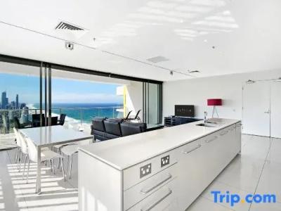 Ultiqa Air On Broadbeach - 42