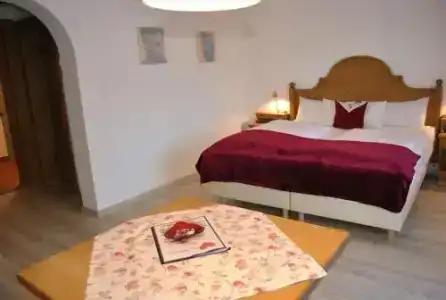 LandLärchenhügel - 2