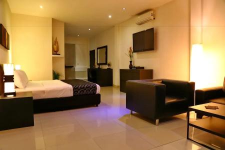 East Suites - 157