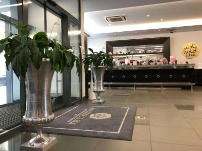 ArtAna Boutique Six - 14