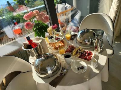 Boutique Vissi d'Arte - 10
