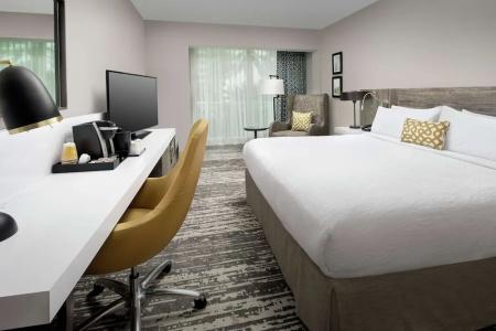 Hilton Garden Inn Miami Brickell South - 74
