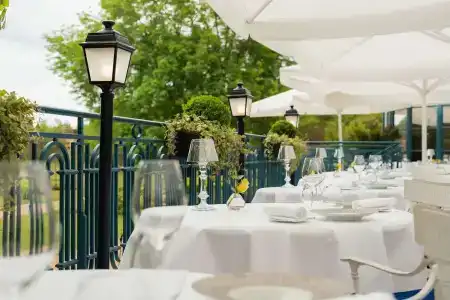 Waldorf Astoria Versailles - Trianon Palace - 10