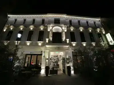 The Mansion Boutique - 0