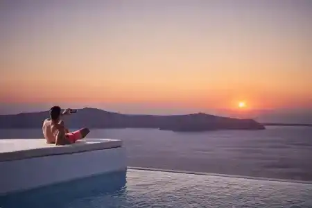 Astra Suites - 498