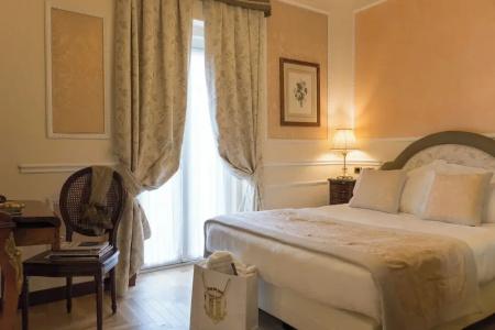 Bernini Palace - 28