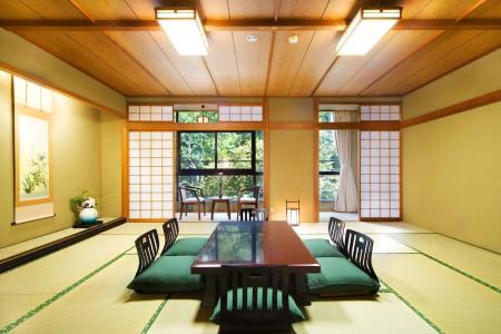 Yamanaka Onsen Kagari Kisshotei - 11