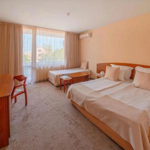 Perla Plaza - 30