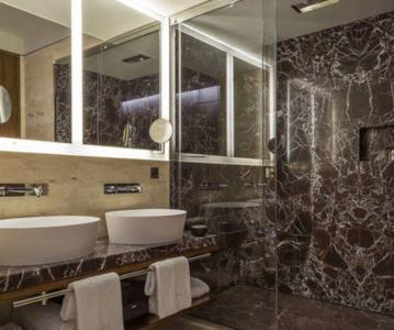 Fendi Private Suites - 9