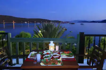 Parkim Ayaz - 28