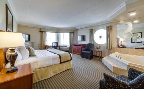 Monte Carlo Inn - 38