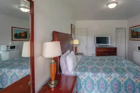 Green Seas Motel - 28