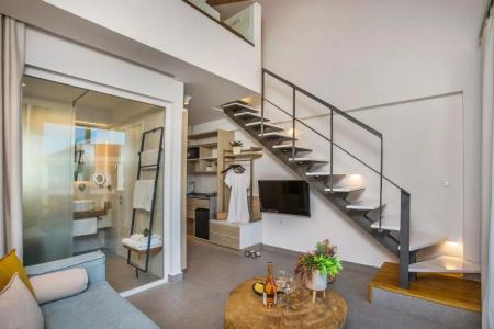 Mirablue Luxury Residences - 418