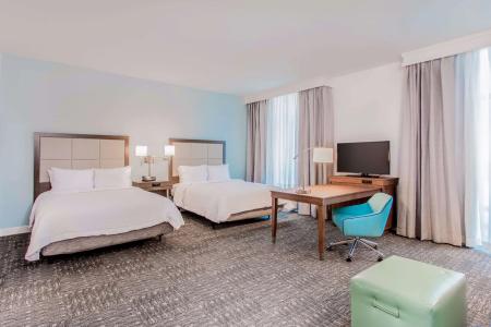 Hampton Inn & Suites Beach-Beachfront - 5