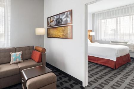 Fairfield Inn & Suites by Marriott - 21