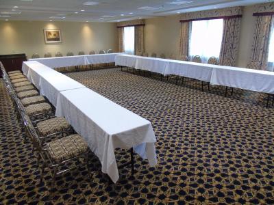 Best Western Plus Inn & Suites - 16