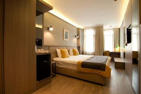 Seraglio & Suites - 42