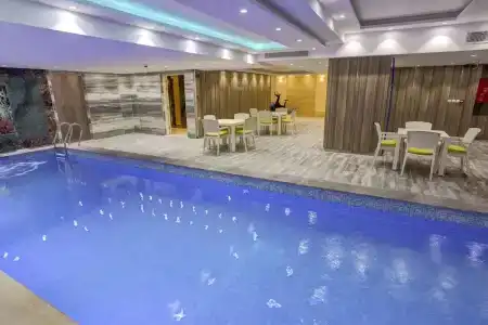 Turquoise - 9