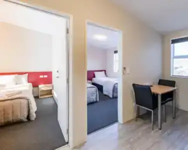 C-Motel - 42