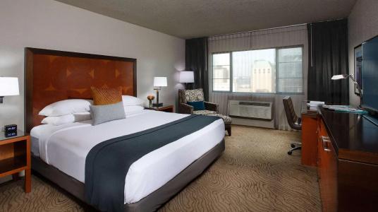 The Paramount Portland - 33