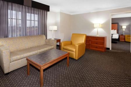 La Quinta Inn by Wyndham I-35 - 57