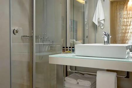 Athens Platinum Rooms and Suites - 33