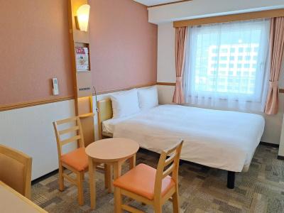 Toyoko Inn Ekimae - 17