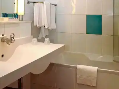 Novotel Bayeux - 75