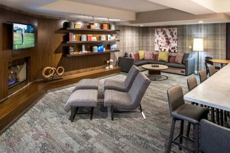 Courtyard by Marriott Portland North - 1