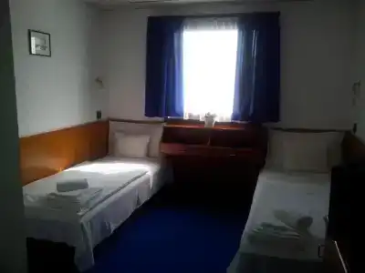 Botel Lisa - 3