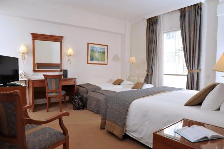 Athens Atrium & Jacuzzi Suites - 2