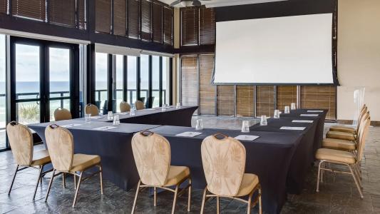 Holiday Inn Resort Beach, An Ihg - 49