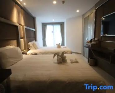 Centara Azure Pattaya - 36