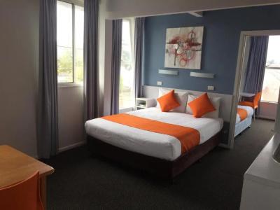 Waterfront Lodge - 70