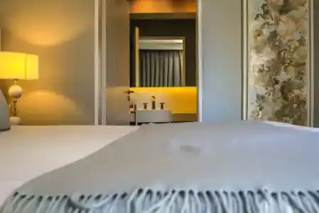 1828 Smart Boutique - 70