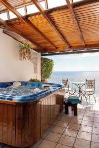 Eden Roc Suites - 340
