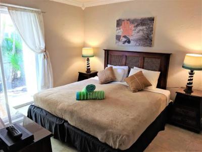 Manhattan Tower Apartment - 110