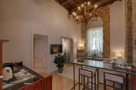 Donati Luxury Tower Suites - 17