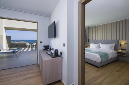 Myrion Beach Resort & Spa - 5