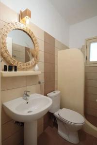 Maria's Rooms & Studios - 21