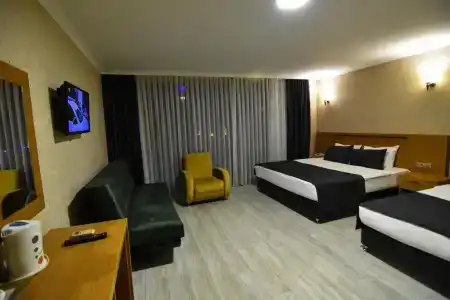 Sandal Otel - 120