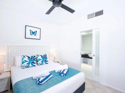 Saltwater Luxury - 101
