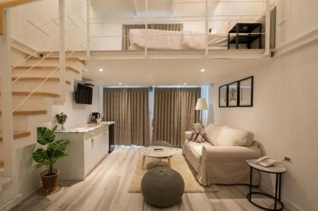 White Ivory Bed And Breakfast - 43