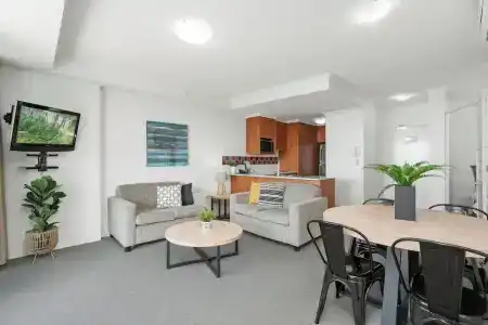 Crystal Bay On The Broadwater - 265