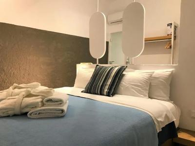 Muses Cycladic Suites - 123