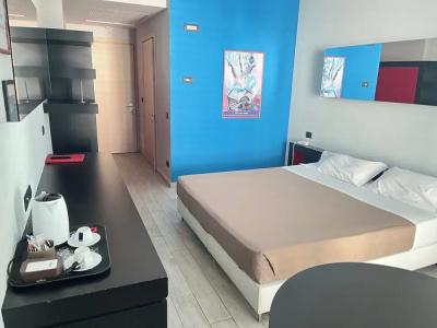 Blue Shades ApartHotel - 228