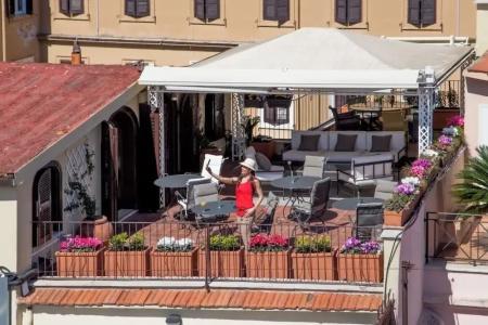 The Inn at the Spanish Steps - 8